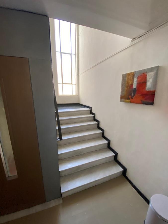 Отель Artemision Афины Экстерьер фото